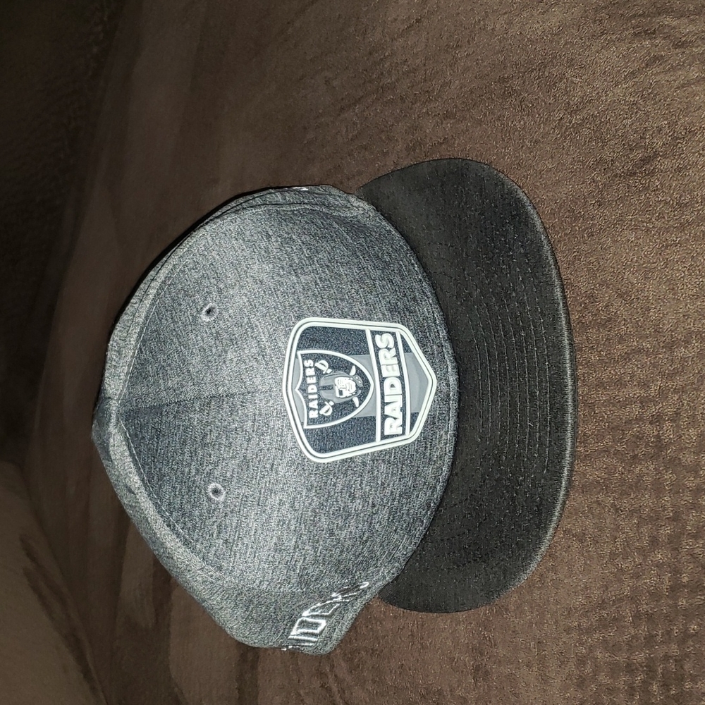 NEW ERA 59FIFTY RAIDERS HAT